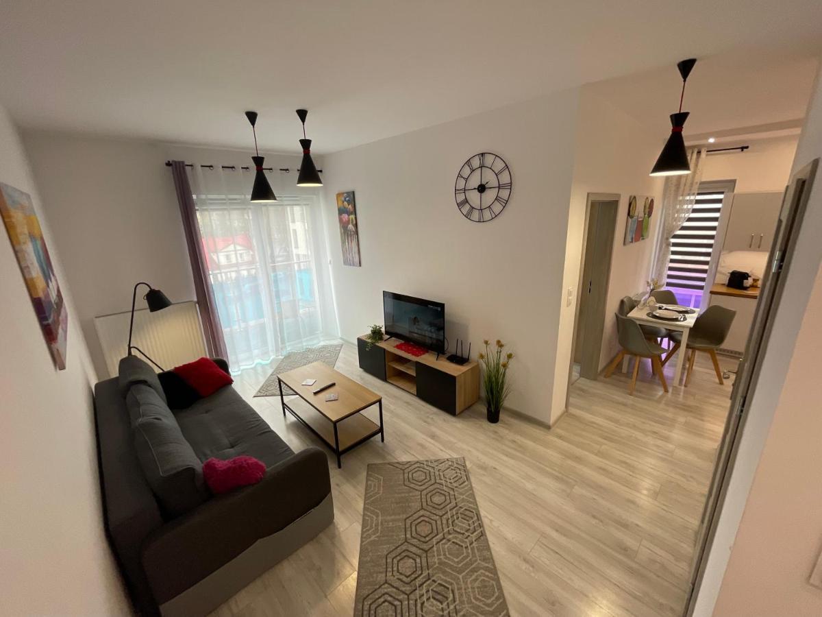 Apartament Nowoczesny Komfortowy Kustronia Z Garazem Balkonem Wanna Bielsko-Biała Exterior foto